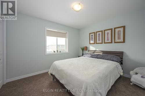 10 Kingfisher Court, St. Thomas, ON - Indoor Photo Showing Bedroom