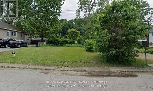 262 Cambridge Road W, Fort Erie (Crystal Beach), ON 