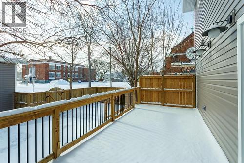 401 Devine Street, Sarnia, ON - Outdoor With Deck Patio Veranda