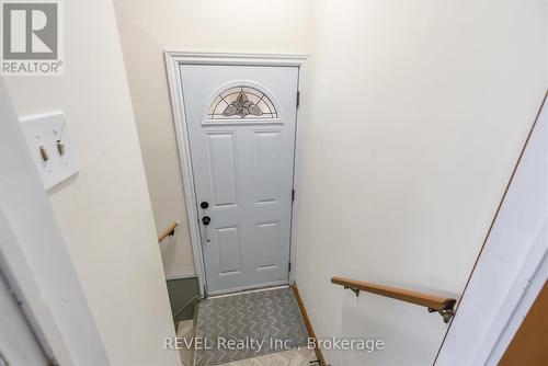 8257 Post Road, Niagara Falls (Ascot), ON - Indoor Photo Showing Other Room