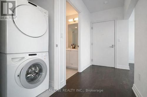 1107 - 8 The Esplanade Avenue, Toronto, ON - Indoor Photo Showing Laundry Room