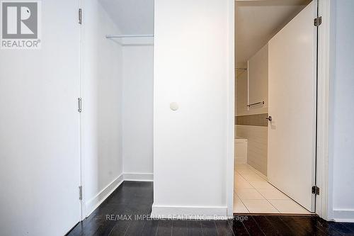 1503 - 295 Adelaide Street W, Toronto, ON - Indoor Photo Showing Other Room