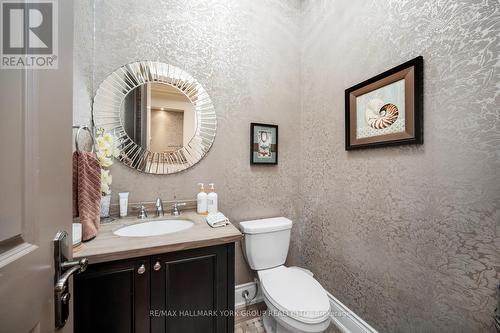 2 Tidnish Court, King, ON - Indoor Photo Showing Bathroom