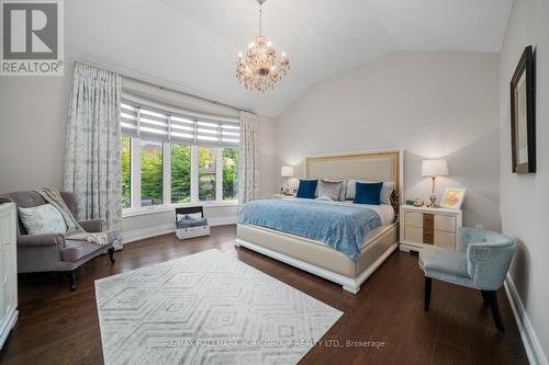 2 Tidnish Court, King, ON - Indoor Photo Showing Bedroom