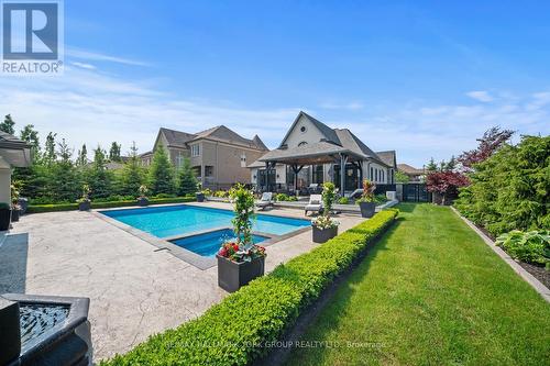 2 Tidnish Court, King, ON - Outdoor With In Ground Pool With Backyard
