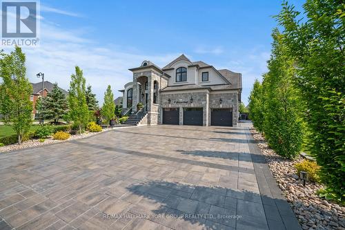 2 Tidnish Court, King, ON - Outdoor