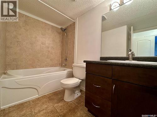 307 2233 St Henry Avenue, Saskatoon, SK - Indoor Photo Showing Bathroom