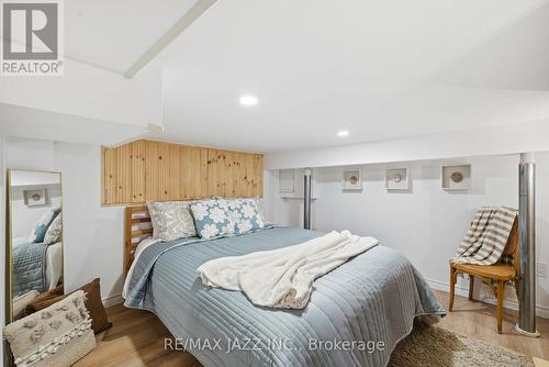 922 Byron Street S, Whitby (Downtown Whitby), ON - Indoor Photo Showing Bedroom