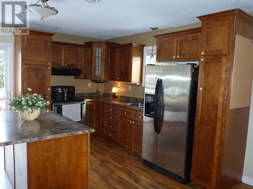 2 Simmons Place, Clarenville, NL - Indoor Photo Showing Kitchen