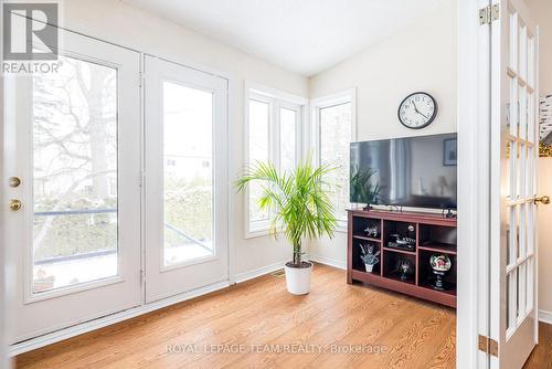 sunroom - 14 - 27 Pine Needles Court, Ottawa, ON - Indoor Photo Showing Other Room
