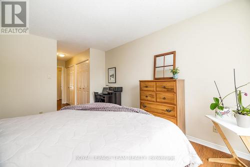 primary bedroom - 14 - 27 Pine Needles Court, Ottawa, ON - Indoor Photo Showing Bedroom