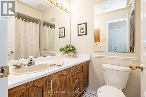 ensuite - 14 - 27 Pine Needles Court, Ottawa, ON - Indoor Photo Showing Bathroom