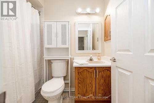 main bathroom - 14 - 27 Pine Needles Court, Ottawa, ON - Indoor Photo Showing Bathroom