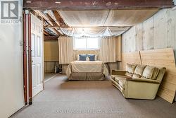 basement guest area - 