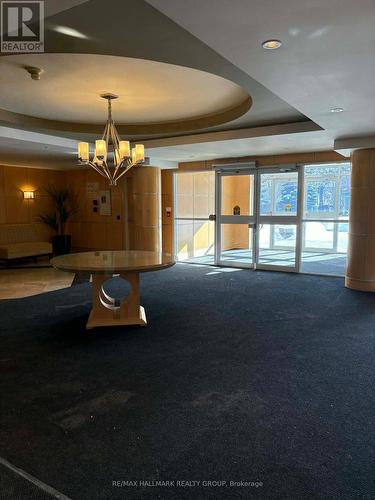 Building foyer - 401 - 205 Bolton Street, Ottawa, ON - Indoor Photo Showing Other Room