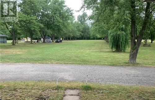 232 - 8845 Lundy'S Lane, Niagara Falls (Ascot), ON - Outdoor