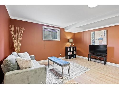 640 Delaware, Lasalle, ON 