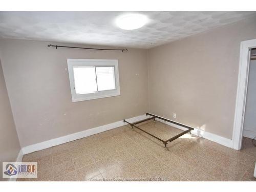 735-737 Partington, Windsor, ON 