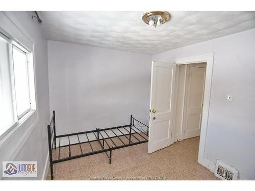 735-737 Partington, Windsor, ON 