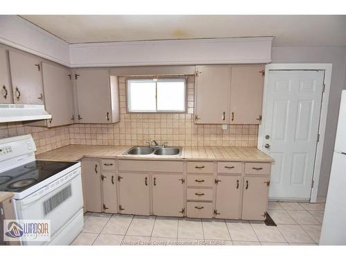 735-737 Partington, Windsor, ON 