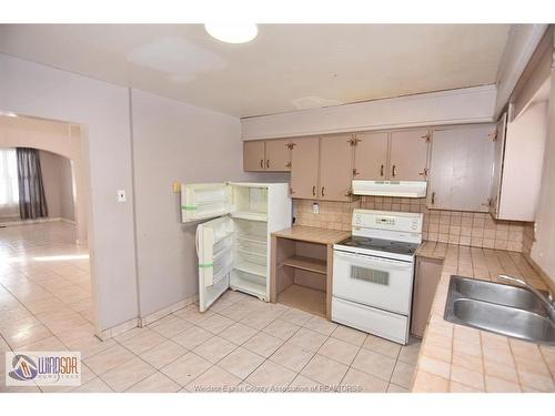 735-737 Partington, Windsor, ON 