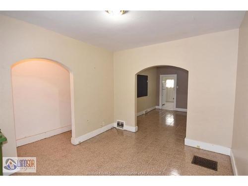 735-737 Partington, Windsor, ON 