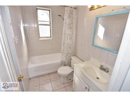 735-737 Partington, Windsor, ON 