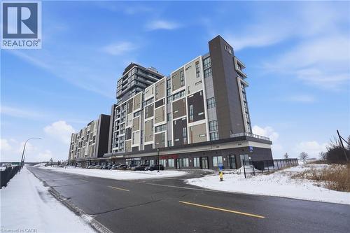 550 NORTH SERVICE Road Unit# 801  Grimsby, ON L3M 0H9