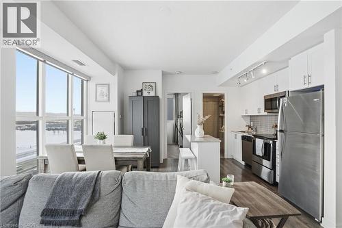 550 North Service Road Unit# 801, Grimsby, ON - Indoor Photo Showing Other Room