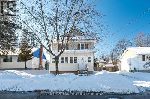 40 Elm Street, Gananoque, ON - Outdoor With Facade