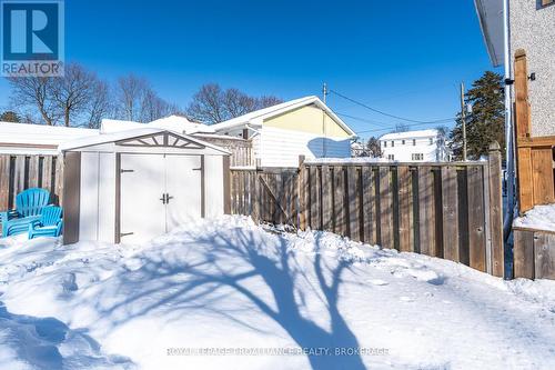 40 Elm Street, Gananoque, ON - Outdoor