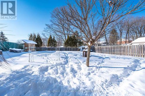 40 Elm Street, Gananoque, ON - Outdoor