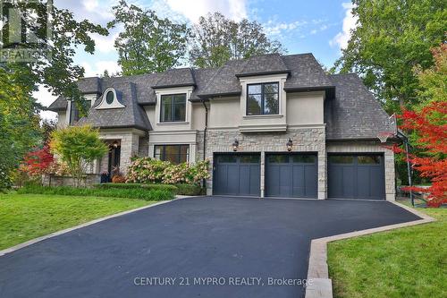 1389 Weaver Avenue, Oakville, ON - Outdoor