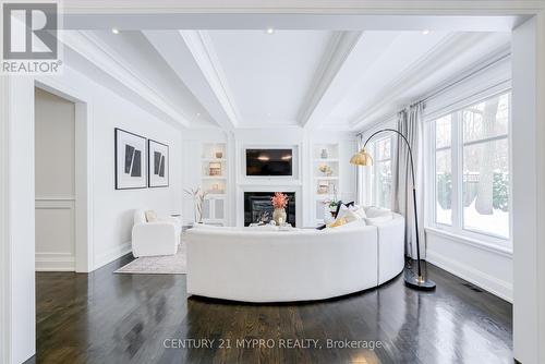 1389 Weaver Avenue, Oakville, ON - Indoor Photo Showing Living Room With Fireplace