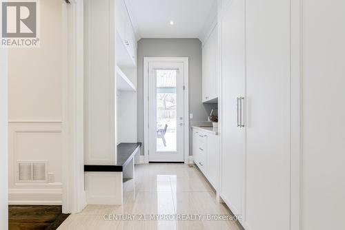1389 Weaver Avenue, Oakville, ON - Indoor Photo Showing Other Room