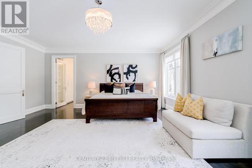1389 Weaver Avenue, Oakville, ON - Indoor Photo Showing Bedroom