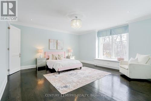1389 Weaver Avenue, Oakville, ON - Indoor Photo Showing Bedroom