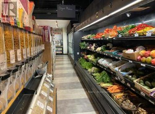 1263 Dundas Street W, Toronto, ON 