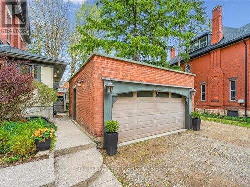 80 London Road W, Guelph (Exhibition Park), ON - Outdoor With Exterior