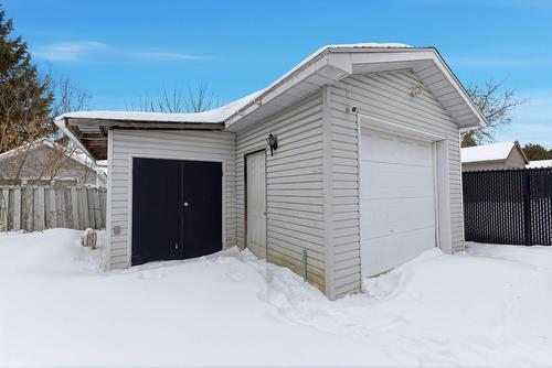 Garage - 9 Rue Monette, Gatineau (Gatineau), QC - Outdoor With Exterior