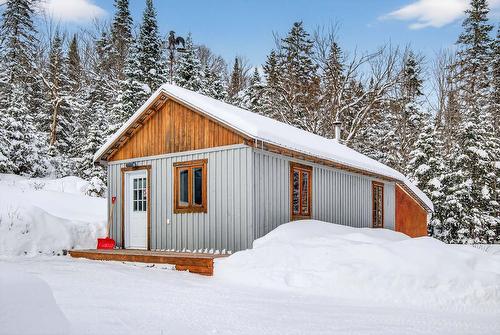 Atelier - 221 Ch. Després, La Minerve, QC - Outdoor