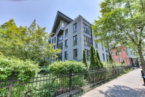 À proximité - 406-150 Rue Sherbrooke E., Montréal (Ville-Marie), QC - Outdoor