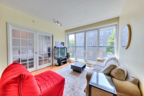 Salon - 406-150 Rue Sherbrooke E., Montréal (Ville-Marie), QC - Indoor Photo Showing Living Room