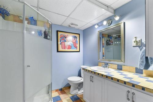 Salle de bains - 705 Rue Fleury, Laval (Fabreville), QC - Indoor Photo Showing Bathroom