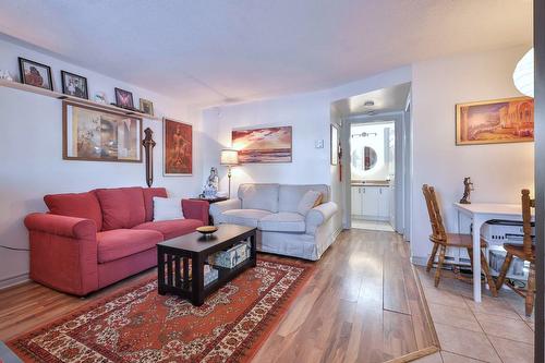 Salon - 2-876 Boul. Du Plateau, Gatineau (Aylmer), QC - Indoor Photo Showing Living Room