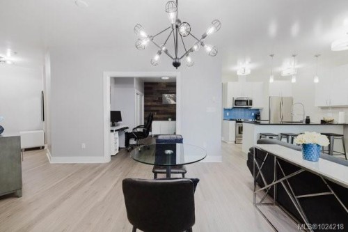 201-606 Speed Ave, Victoria, BC - Indoor
