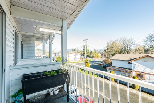 307-3226 Cowichan Lake Rd, Duncan, BC - Outdoor With Exterior