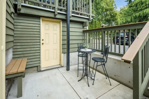 903 Humboldt St, Victoria, BC - Outdoor With Exterior
