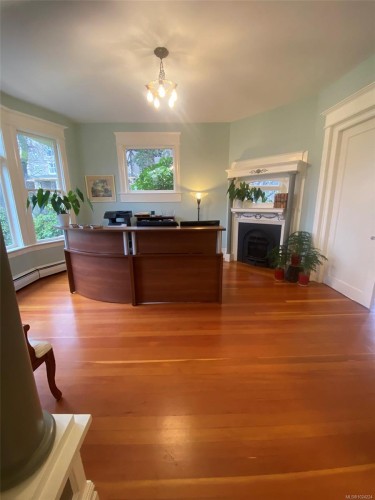 903 Humboldt St, Victoria, BC - Indoor