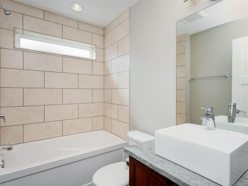 9173 Basswood Rd, North Saanich, BC 